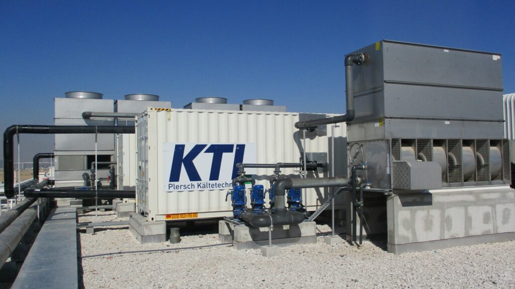 Liquid chillers for Dubai's largest beverage bottler