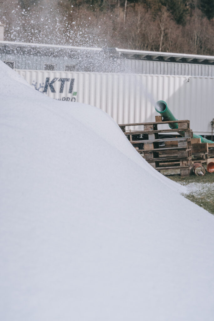 Conveyor line of the snow transport system.