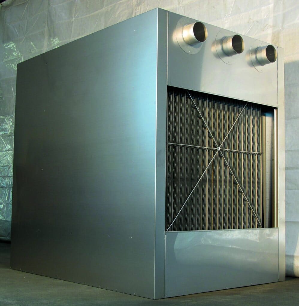 Plate ice maker